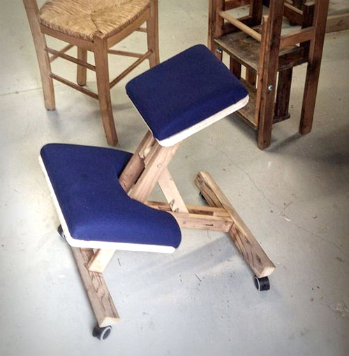 самодельный ортопедический коленный стул