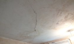 Что делать если после ремонта потрескался потолок