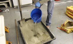 Почему бетон получается слишком жидким даже при соблюдении пропорции