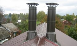 Как изолировать выход трубы на крыше, чтобы не было протечек в дождь и снег