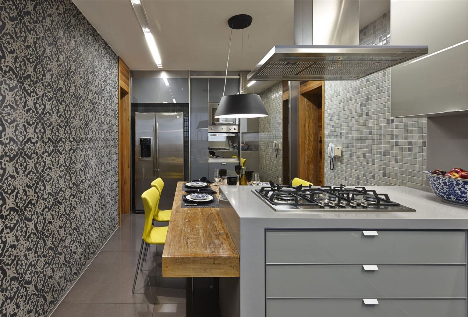 серые стены на кухне дизайн